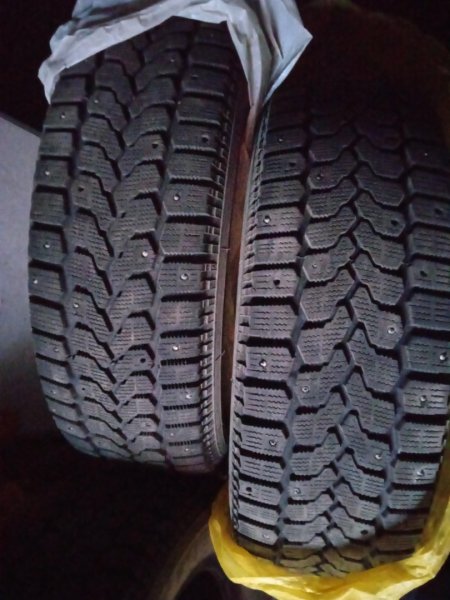 Шины Yokohama ice Guard 185 65 R15  1.jpg